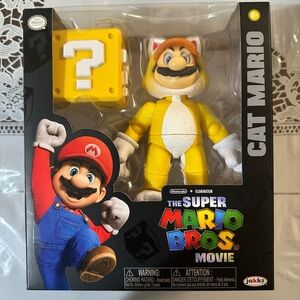 Super Mario Bros - 5 Inch Cat Mario with Question Box Accessory